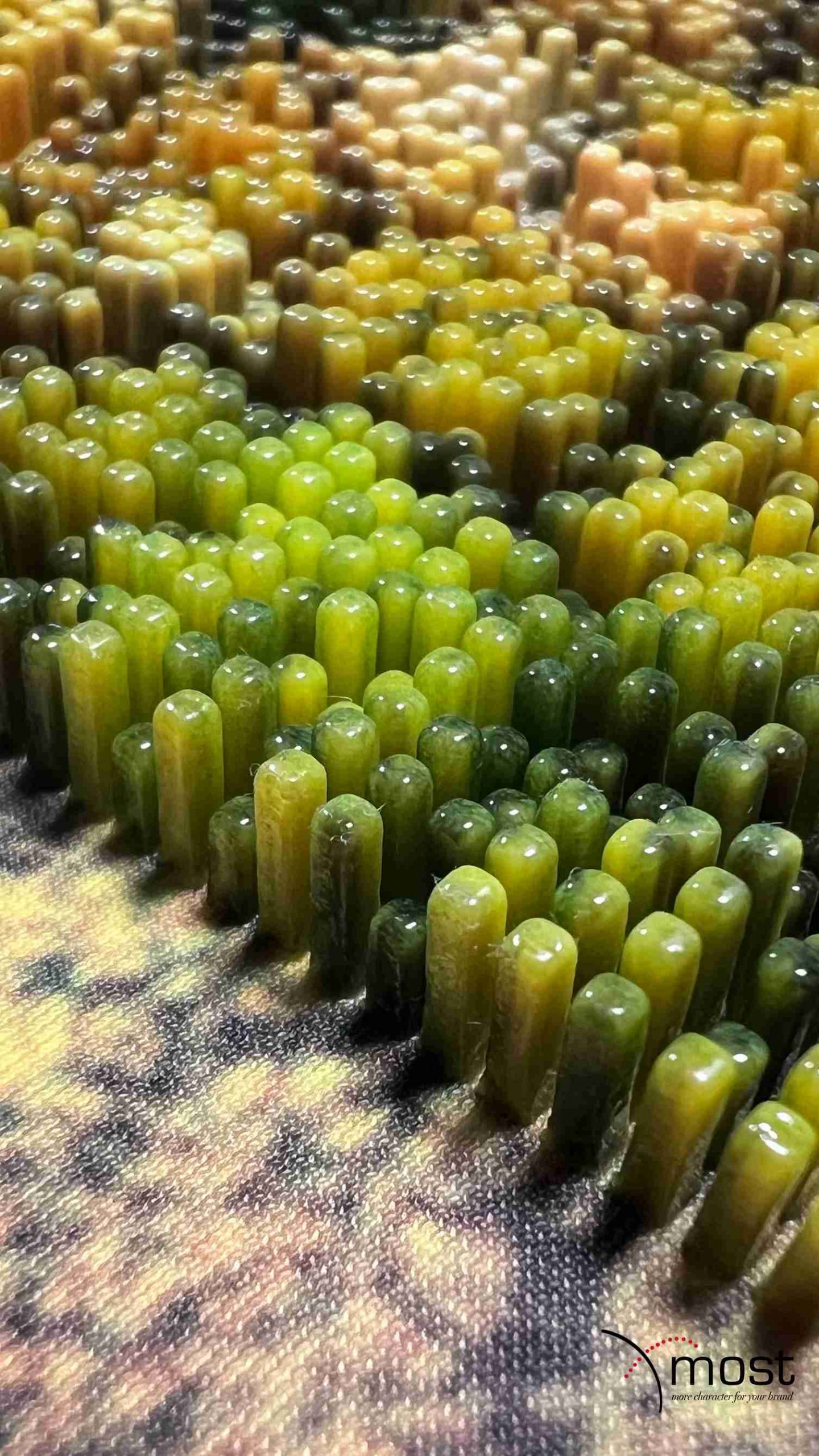 stampa su licra con spike a vari rilievi a colori